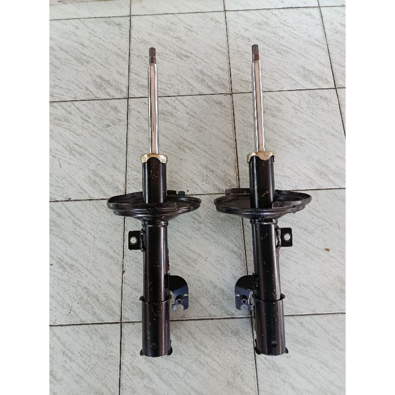 โช้คหน้า Alphard10,Estima 30