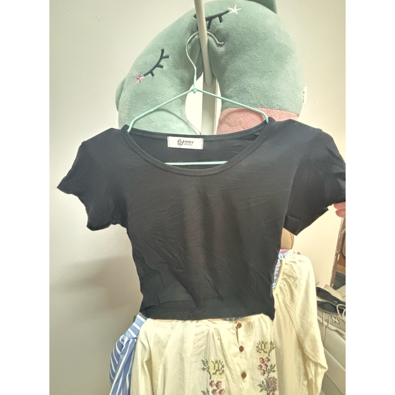 เสื้อครอป spinnyhouse