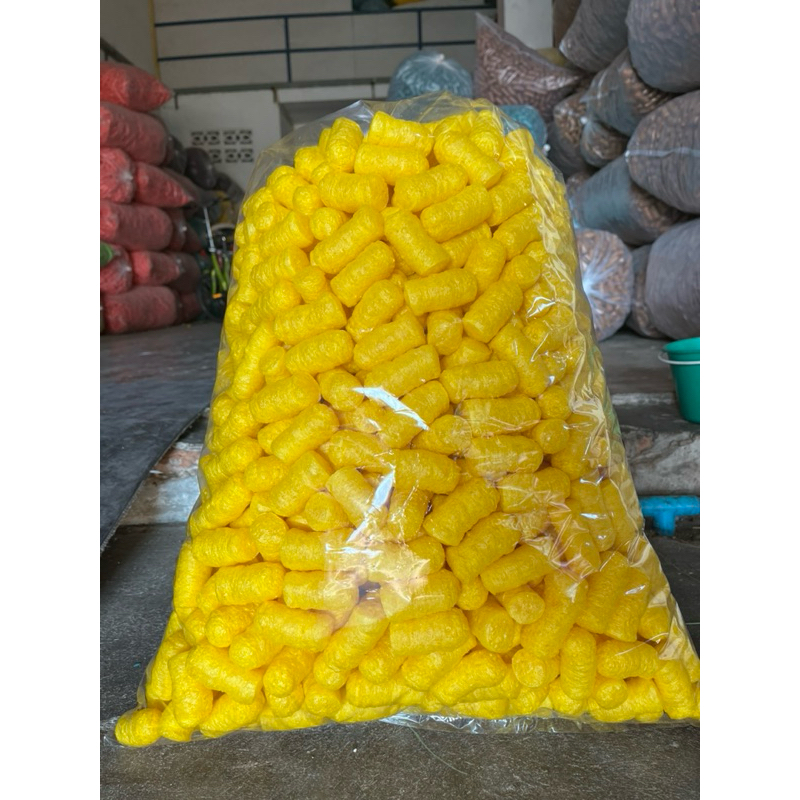อาหารปลาข้าวโพดสีล้วน 1 กิโล (1คำสั่งซื้อไม่เกิน3ถุง)