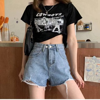 แฟชั่นกางเกงยีนส์ขาสั้นเอวสูง ทรงสวยเข้ารูป ปลายรุ่ยขาดขาเล็…