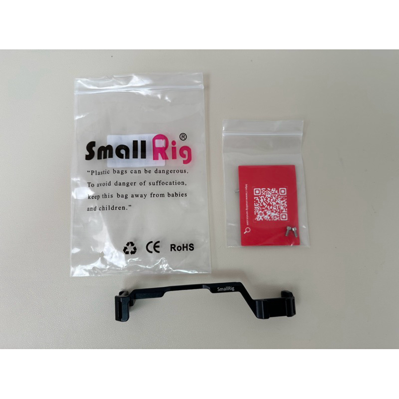 SmallRig Cold Shoe Relocation Mount สำหรับ Sony  A6300 / A6400 / A6500