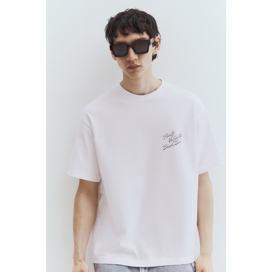 H&M(เอชแอนด์เอ็ม) เสื้อยืดพิมพ์ลายแบบหลวม ผู้ชาย 1034065_7