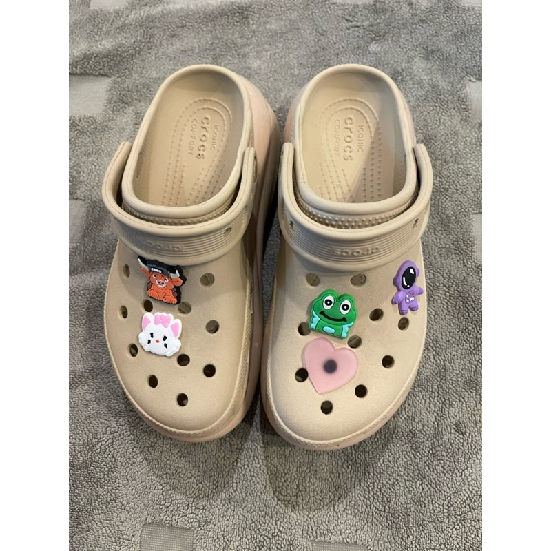 รองเท้าลำลองcrocsมือ1