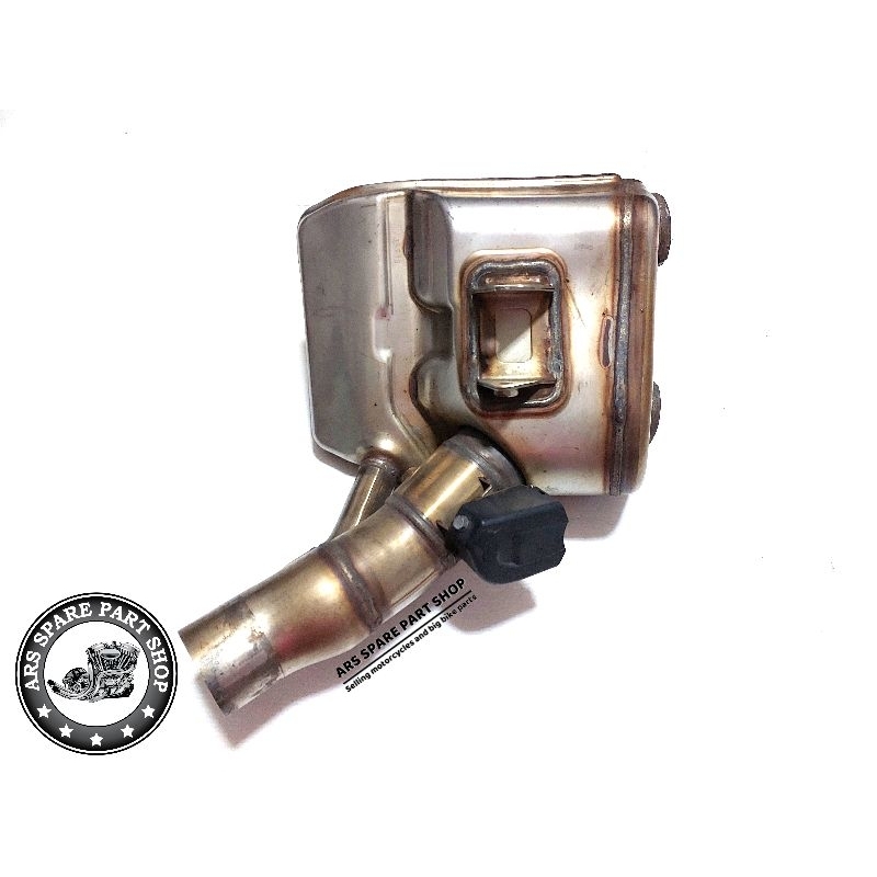 ท่อพักเดิม BMW S1000RR