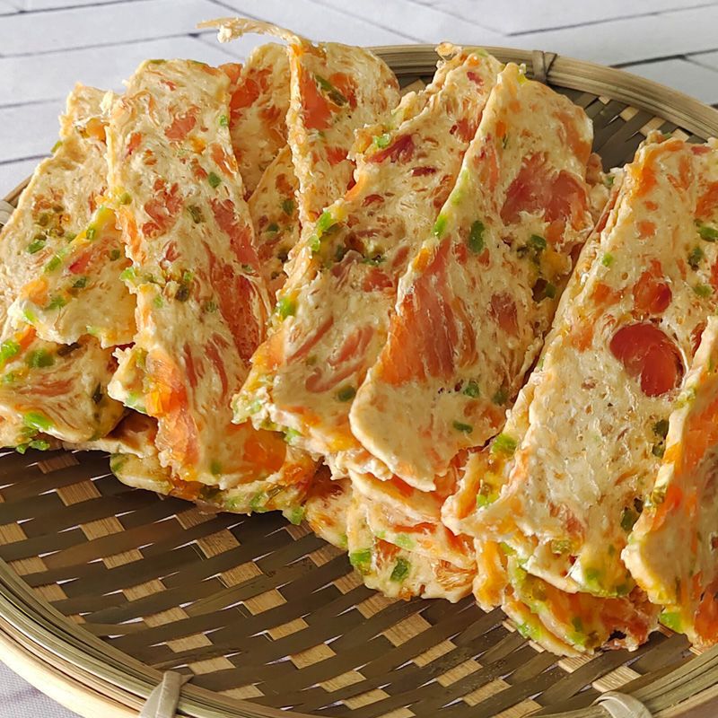 สันในไก่อบแห้ง ผสมผัก สันในไก่ผสมผักอบแห้ง ขนมสุนัข 500 กรัม By Mr.BearPet