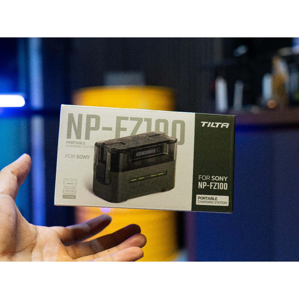 TILTA Charger แท่นชาร์จแบตแบตเตอรี่กล้อง NP-FZ100