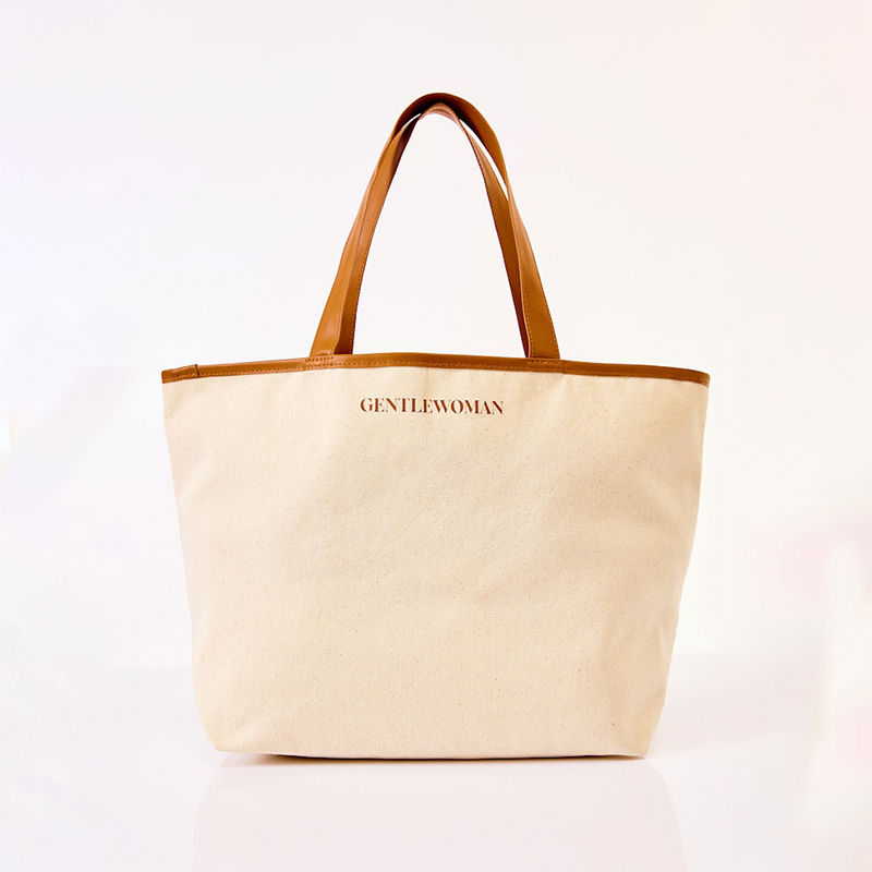 GENTLEWOMAN PLAYFUL BUTTERBEAR TOTE BAG หมีเนย สะพายข้าง น่ารัก กระเป๋าถือ กระเป๋าสะพายไหล่