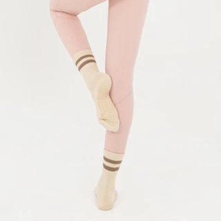 Darlyn - Cara Socks ถุงเท้ากันลื่น ซับแรงกระแทก กันลื่น ยืนหยุ่น ซับเหงื่อดี