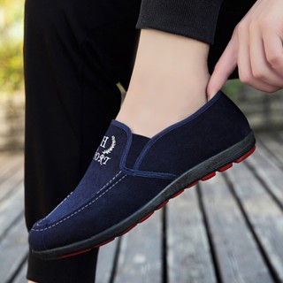 NEW รองเท้าแบบสวมสไตล์เกาหลีสุดเท่ พื้นนุ่มกันลื่น มาพร้อมสี…