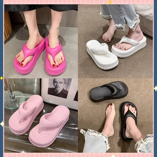 Kicks NEW รองเท้าเสริมส้นยางEVA สวย เบา นิ่มสบาย หูหนีบน้ำหนักเบา พื้นนิ่ม ใส่สบาย สวมแล้วขาเรียวสวยแน่นอน