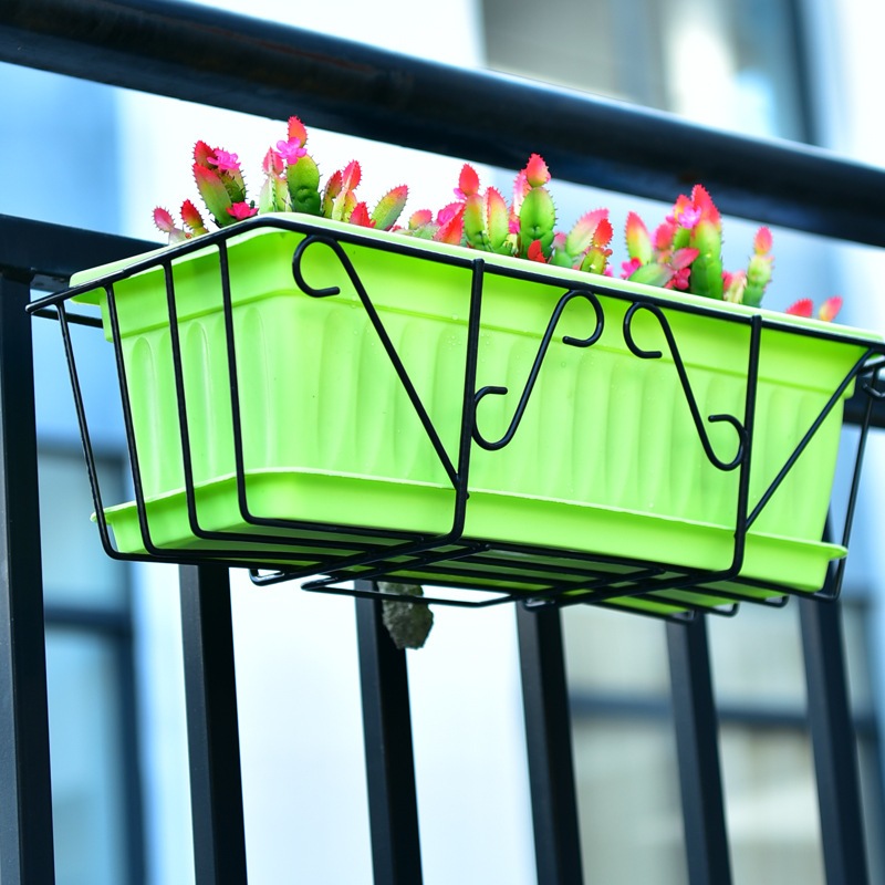 ชั้นวางต้นไม้แบบแขวนผนัง สร้างสวนแนวตั้งในบ้าน | ดีไซน์หลายชั้น ประหยัดพื้นที่ ใช้ในห้องนอนหรือระเบียงคอนโดก็ได้