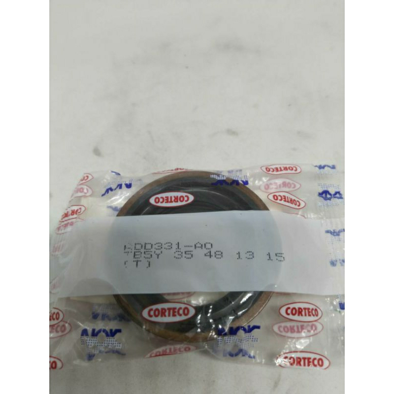 ชีลท้ายเกียร์ มาสด้า 1200-1400  MAZDA M1200-1400. NOK 35 48 13/15. 1  ตัว ราคา  120 บาท