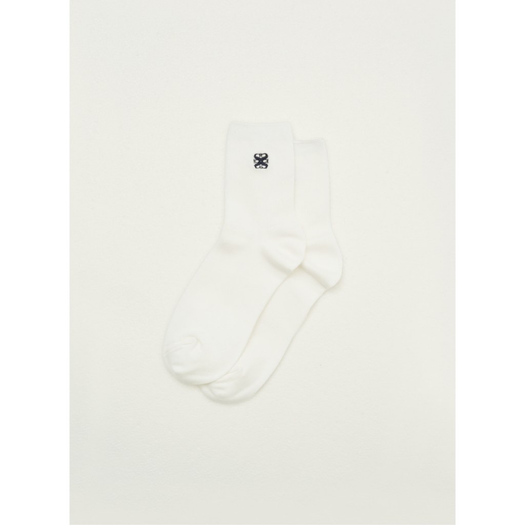 SATUR ถุงเท้า รุ่น All Day Satur Plain Socks White (60023SSPACU_S5WTXX)