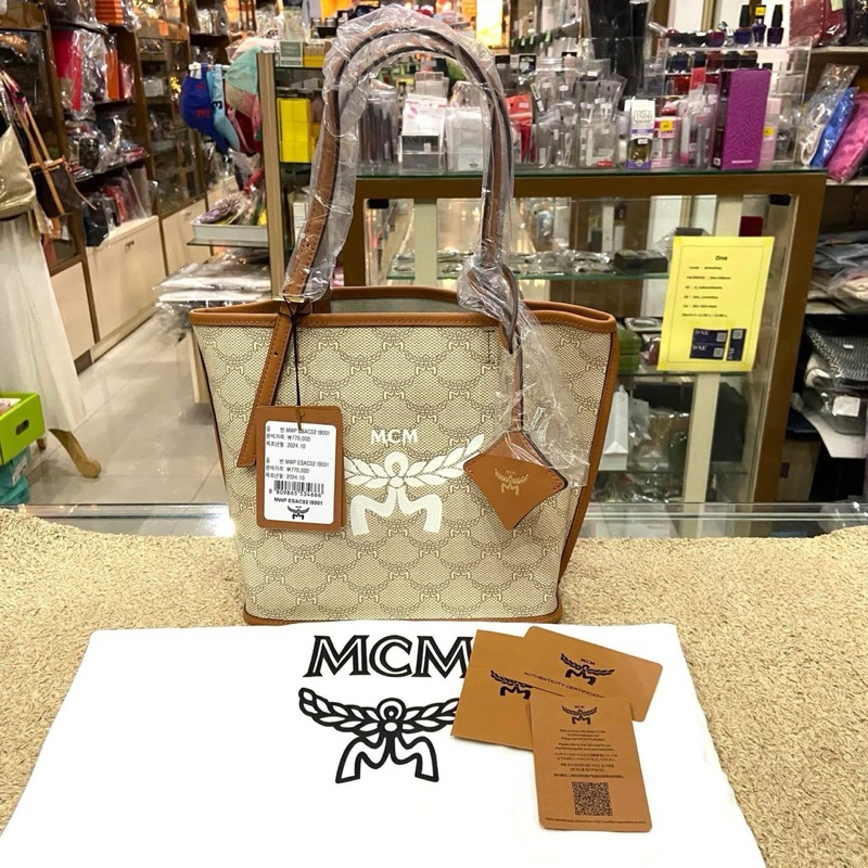 New MCM Himmel mini (22,500฿) อปก ถุงผ้า การ์ด ป้าย 🧧🧧 21000฿  "DNE'UDTOWN”