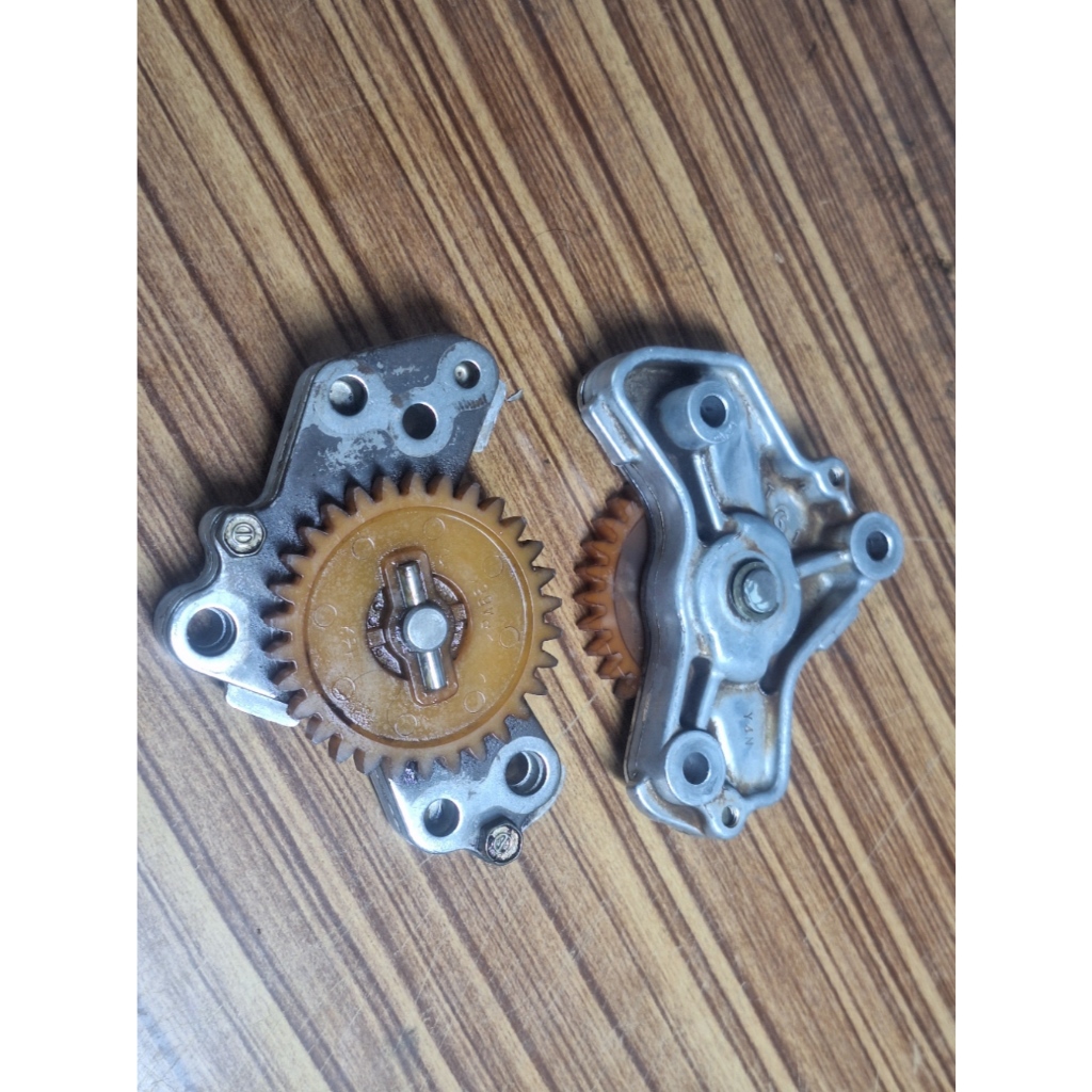 ปั๊มน้ำมันเครื่องเวฟ125 S,เวฟ125i,เวฟ125R แท้ มือสอง