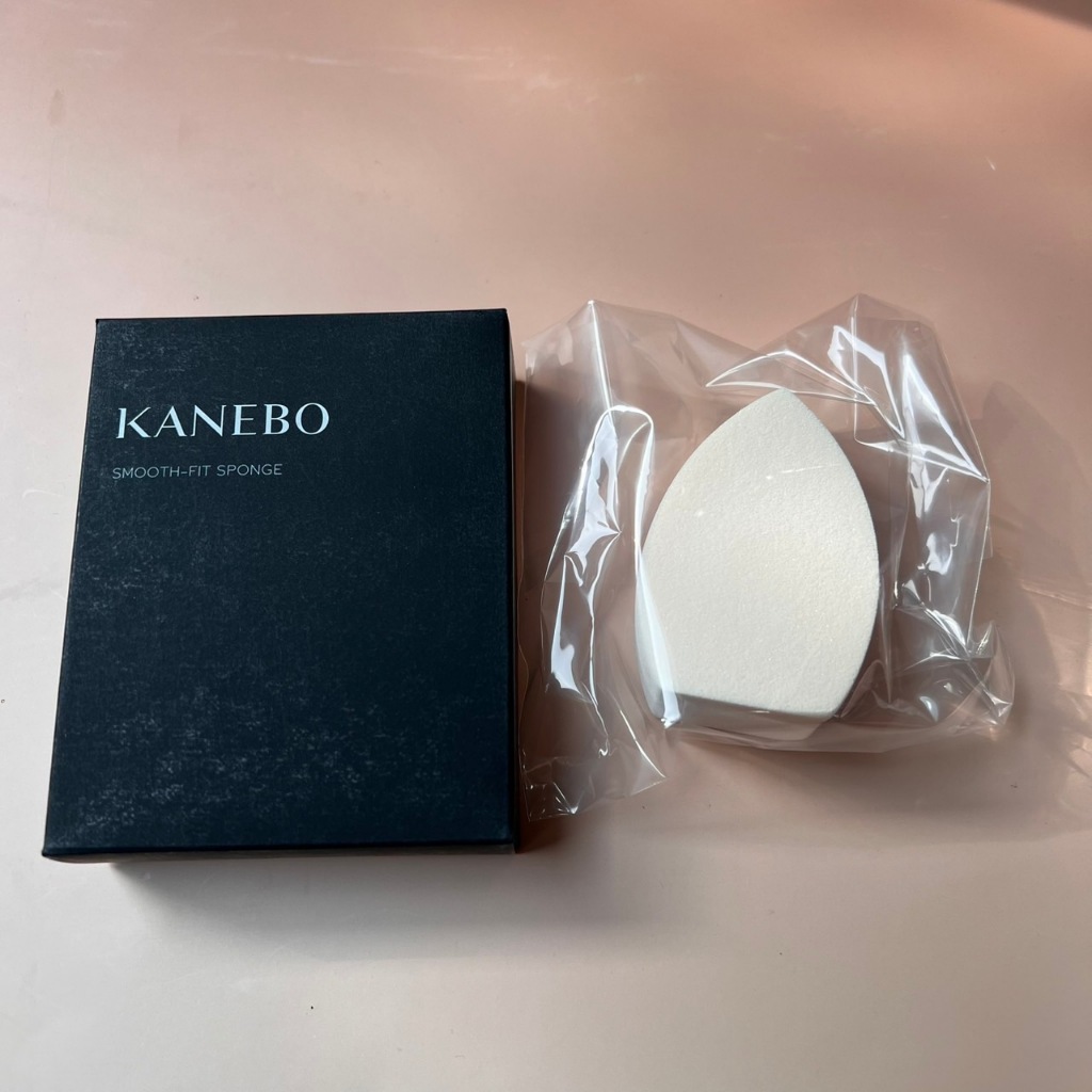ของแท้100%_ป้ายไทย_KANEBO SMOOTH-FIT SPONGE ฟองน้ำลงรองพื้น
