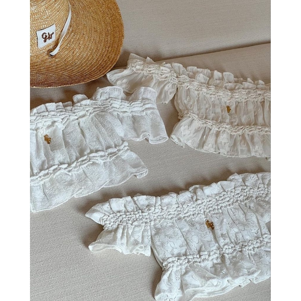 เสื้อ FEEL FREE รุ่น MALI TOP ลายมะลิ