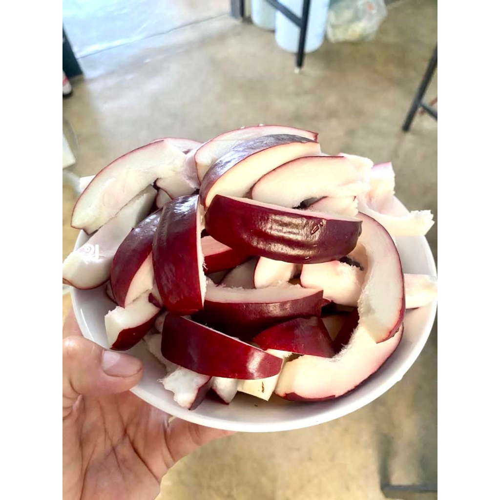 ต้นชมพู่มะเหมี่ยว มะเหมี่ยว ต้นสูง 30-50 ซม แข็งแรงพร้อมปลูก🍎🥦  เนื้อหนานุ่ม หอม และ มีรสชาติหวานอมเปรี้ยว - รูปที่ 4