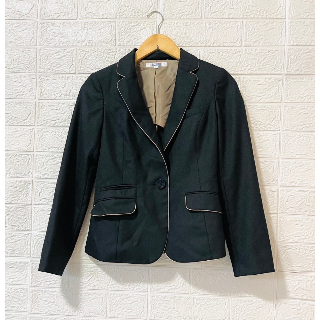 อก 32 สูทมือสอง Blazer  ผู้หญิง สีดำ*S286