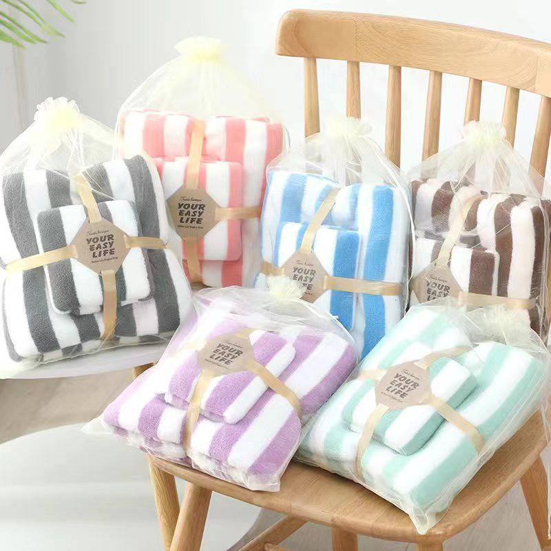 เซ็ตถุงผ้าแก้วผ้าเช็ดตัว+ผ้าเช็ดผม ขนแกะปะการัง 70 x 140 cm.35x75 CM