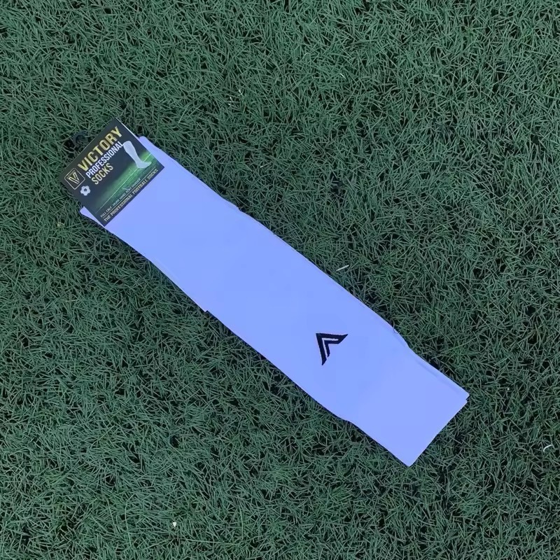 ถุงเท้าฟุตบอลรุ่นโปร Victory Pro Socks - รูปที่ 3