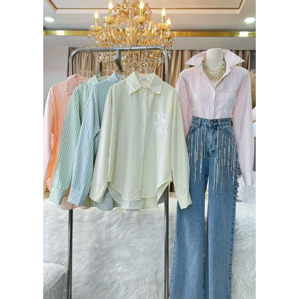 (อก 50“) เสื้อเชิ้ตแขนยาว ลายริ้ว 🌈 สีพาสเทล (ผ้าบับเบิ้ลฟู) แต่งกระเป๋าลูกไม้ 🌻