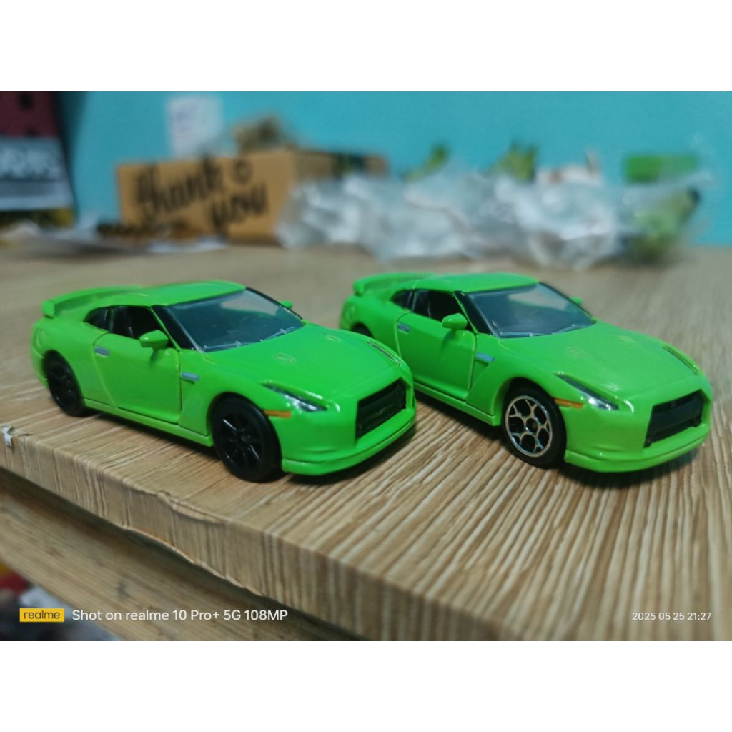nissan GTR R35 เขียว