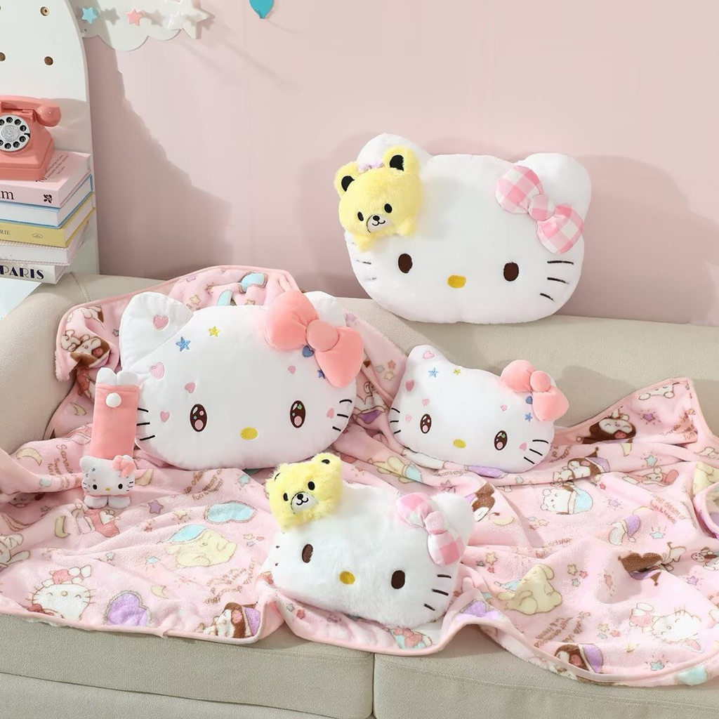 Hello kitty หมอนผ้าห่ม แสนน่ารัก ใช้ในรถ ในบ้านได้หมด
