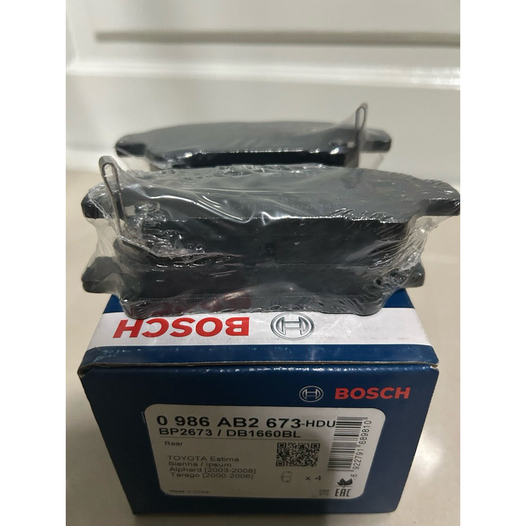 ผ้าเบรคหลัง Toyota alphard10