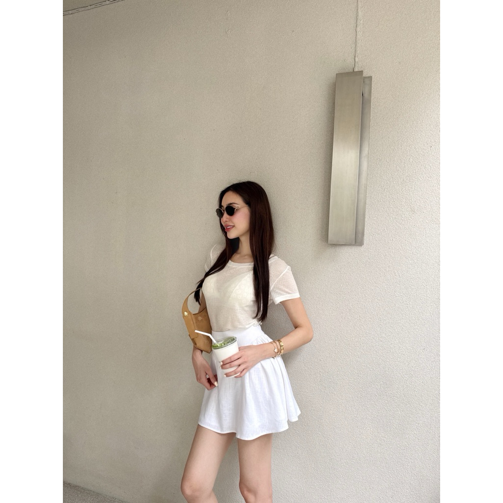 Pilita - Breezy T-Shirt (เสื้อยืดคอกลม)