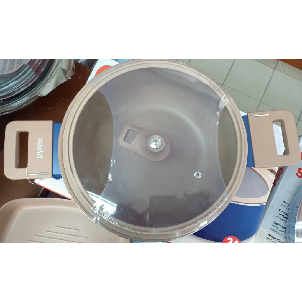 🍂🍂Pyrex หม้อมีที่จับพร้อมฝา Pyrex Scandi cookware💕ขนาด 24 cm.🌹🌹