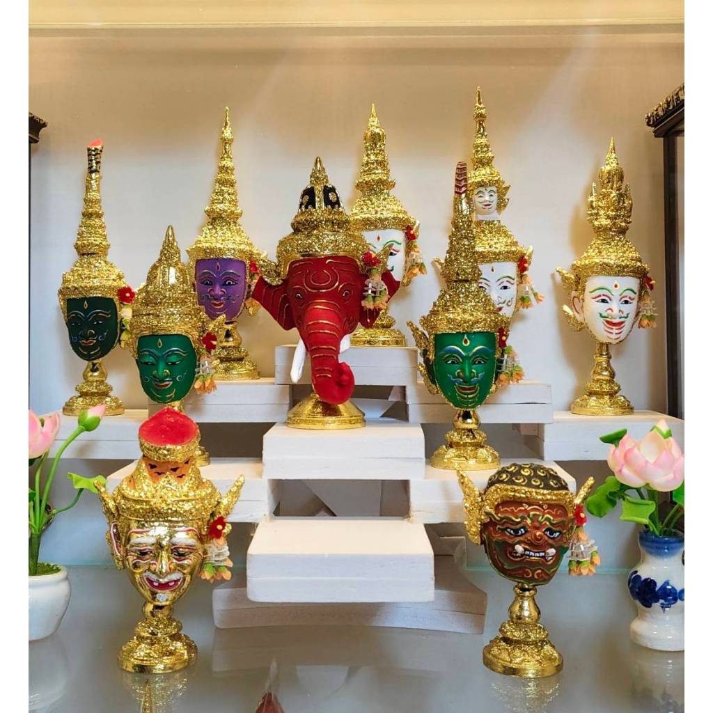 เศียรครู ครบชุด 10 เศียร ขนาดจิ๋ว (ไซด์ลูกมะนาว) สำหรับบูชา เรซิ่น ปิดทองเค พร้อมฐานปิดทอง งานสวย มอบเป็นของที่ระลึก