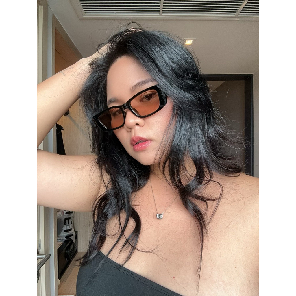 แว่นตาแฟชั่น y2k style