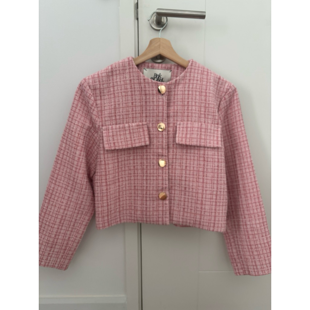 BNK MILAN TWEED JACKET สี daisy และBow Crystal