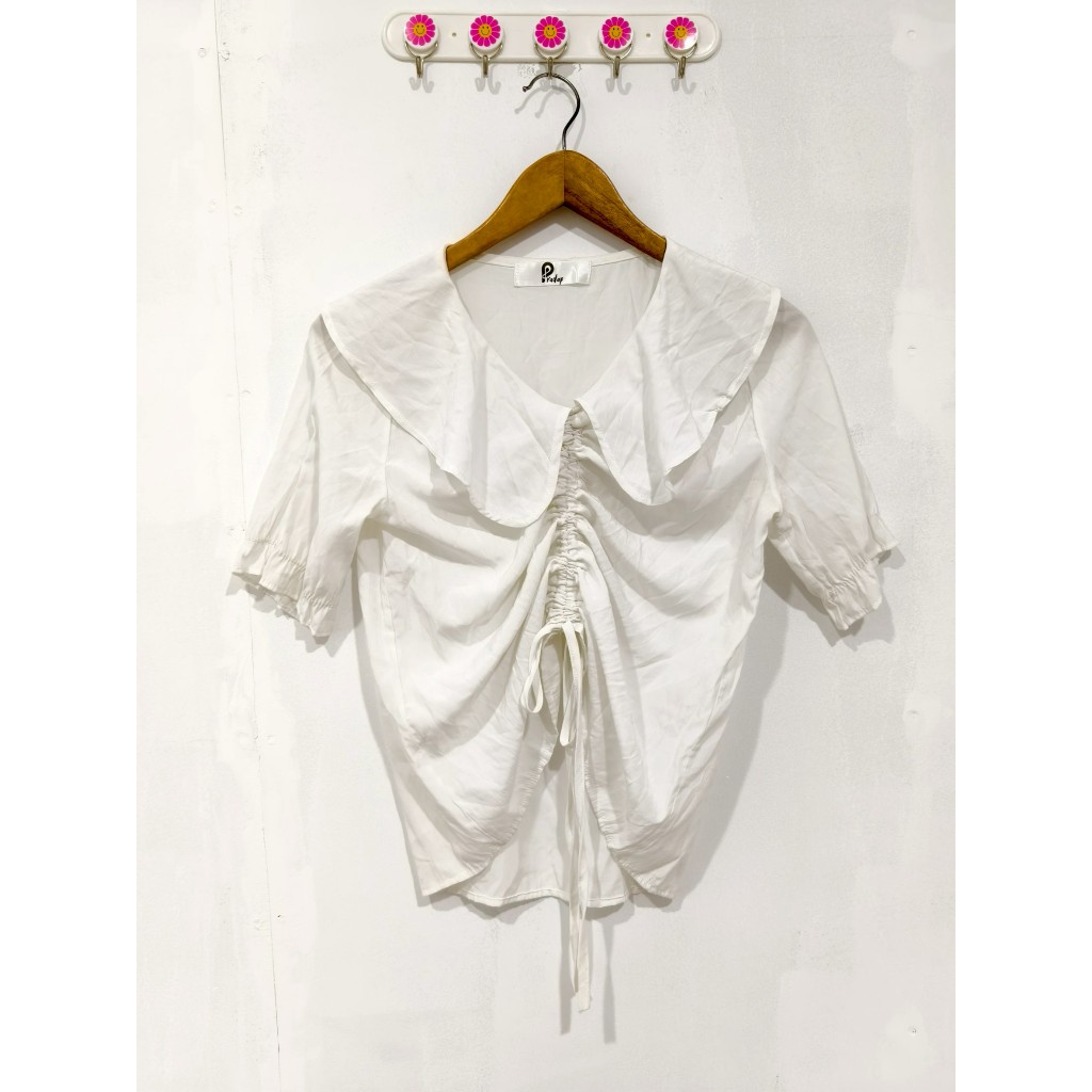 เสื้อผ้ามือสอง มือ2 ราคาถูก 🌷เสื้อสีขาว รปรับรูดอกได้ แบรนด์ Pradap(ประดับ)