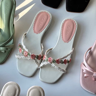 La Reis FLORIE sandals (แตะสวมคาดสายดอกไม้) หน้าเท้ากว้าง +1 ไซส์ สีชมพู,ฟ้า,แดง หน้าเท้ากว้าง +1 ไซส์