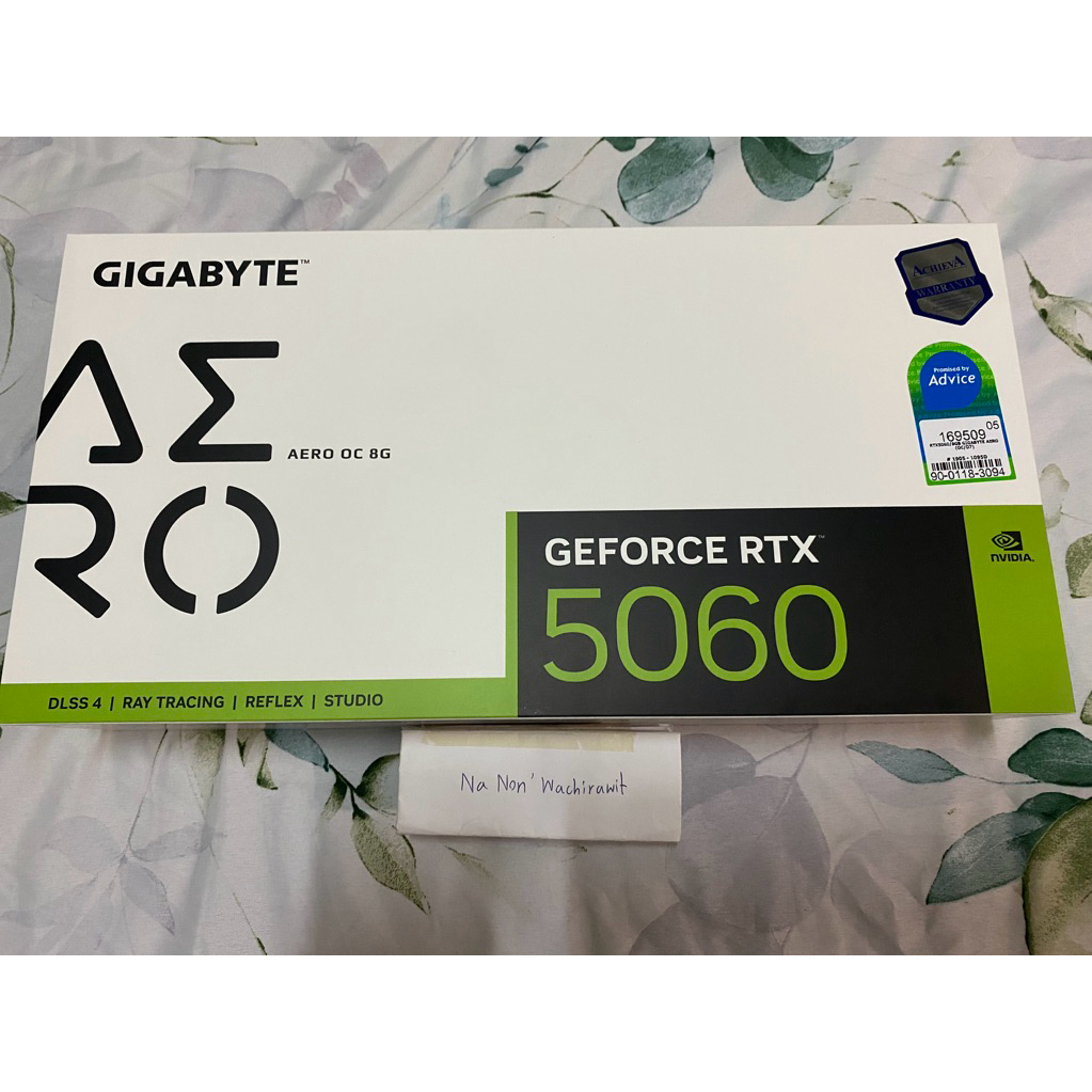 GeForce RTX™ 5060 AERO OC 8GB