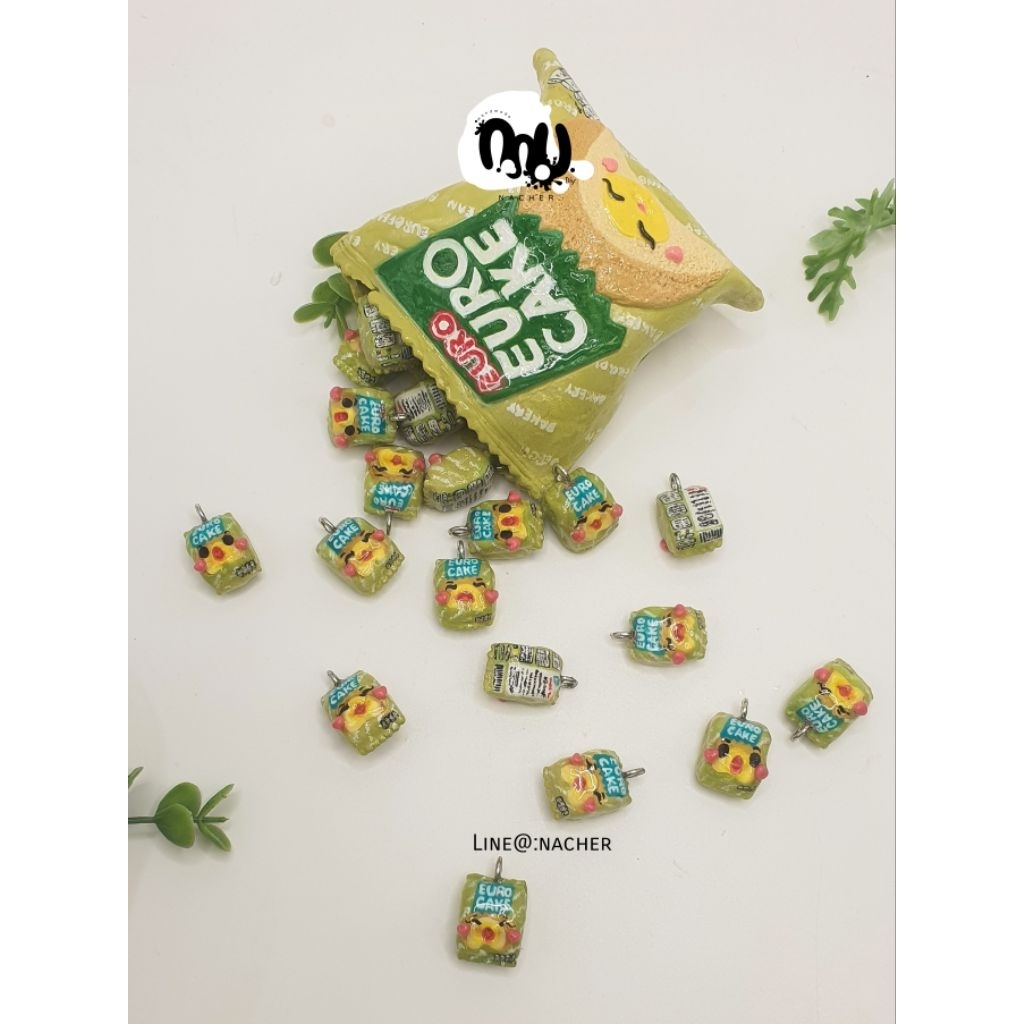 จี้ยูโร่ "Euro Cake Limited Collection."