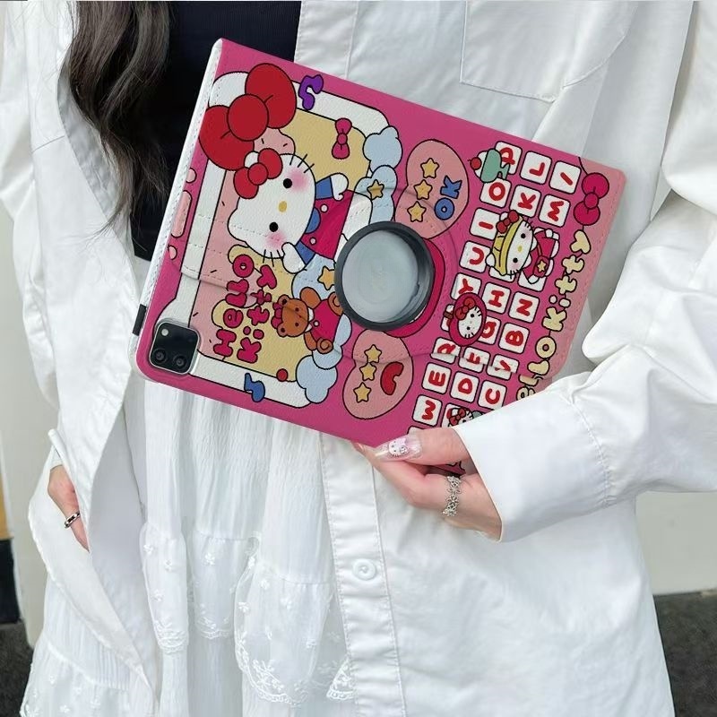 24 ชั่วโมง เคสป้องกัน iPad หมุนได้ 360°ลาย KITTY สุดน่ารัก เหมาะกับ Air7 Air6 Air8 11 ​​Gen12 Gen10 ราคา ถูกที่สุด ดีลบีเคเค แกลเลอรีภาพที่ 3
