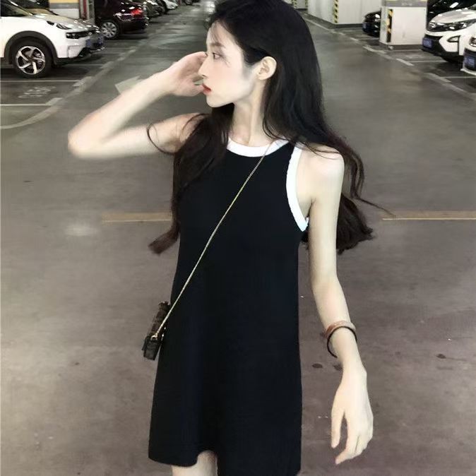 🌙เดรส,🌙ชุดเดรสแขนกุด 2024 ชุดสีดำ / สีกากีสำหรับฤดูร้อน