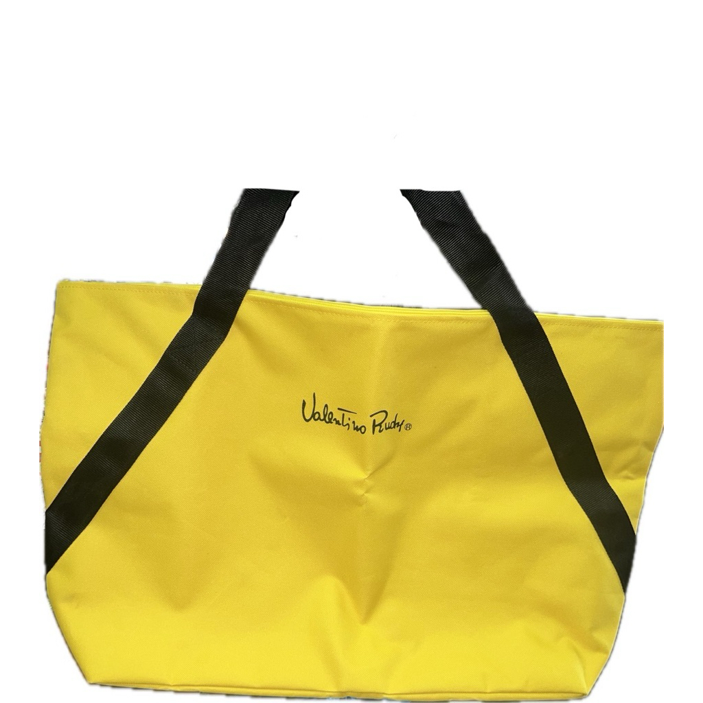 กระเป๋าvalentino rudy bag จากบริษัทกรุงศรี