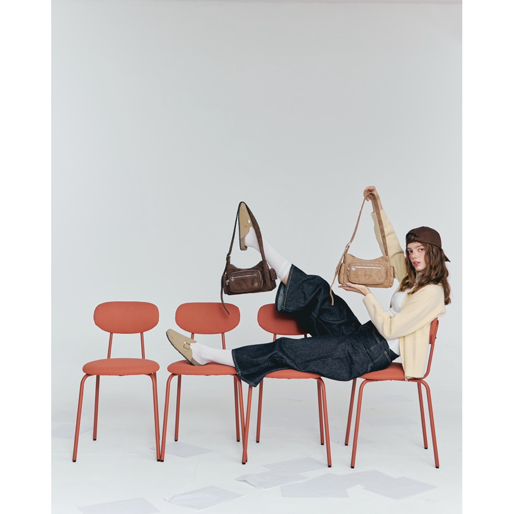 PATH T CHA - (📌 ร้านofficial แท้/ เก็บโค้ด20% ที่หน้าแอพค่ะ) กระเป๋าสะพาย HENRY POCKETS COLLECTION (ช่องใส่ของ7ช่อง)