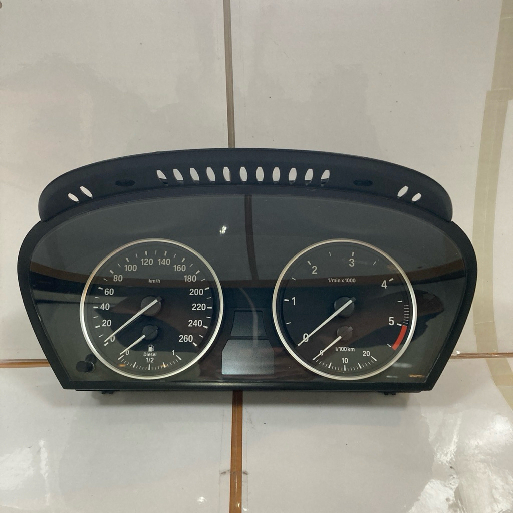 BMW E60 เรือนไมล์ดีเซล bmw 62.10-9 177 261 VDO 110.080.213/938 มีของพร้อมส่งทันทีจากไทย