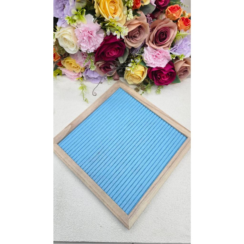 บอร์ดเนื้อกำมะหยี่ Letter Board  26*26 ซม. หรือ 10*10 นิ้ว
