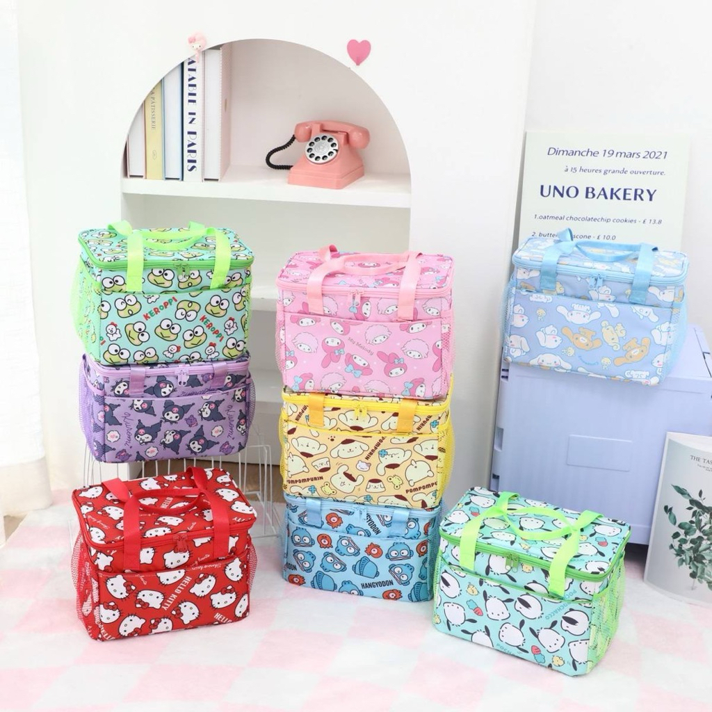กระเป๋าเก็บอุณหภูมิ Sanrio ฐานกว้าง ใส่กล่องใหญ่ได้