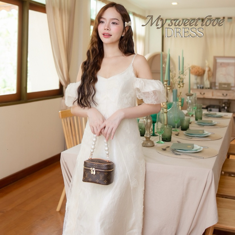 on.december25 ชุดเดรส my sweet love ผ้าไหมซาตินสีครีม ออกงาน ดินเนอร์ พรีเวดดิ้ง