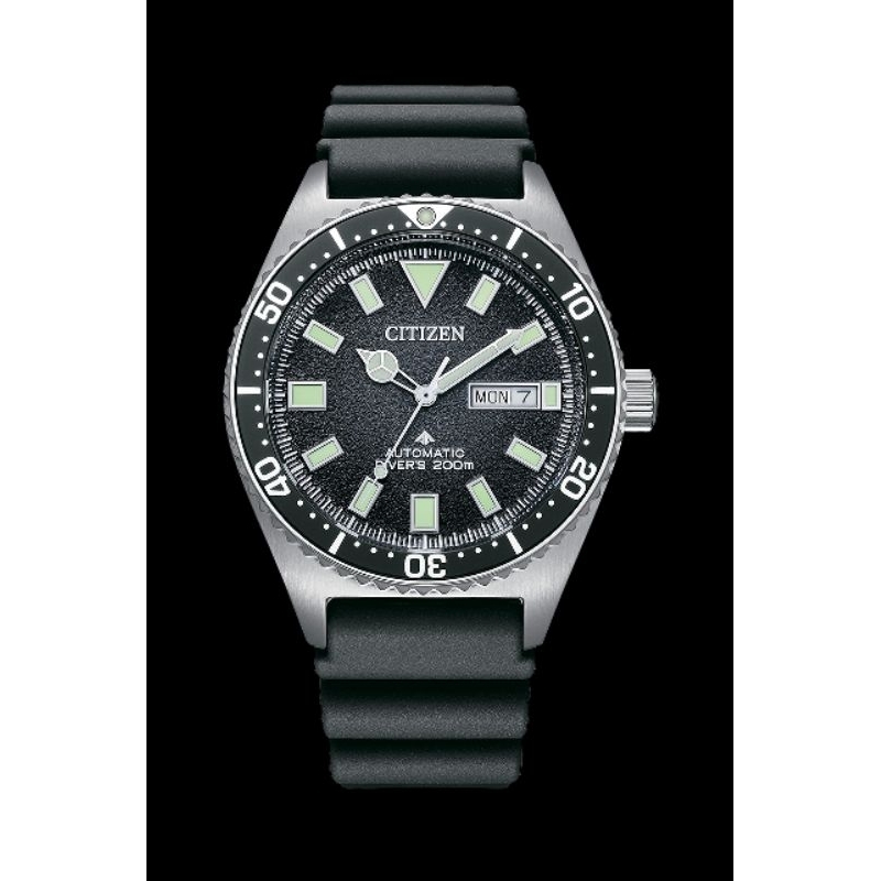 นาฬิกาข้อมือผู้ชาย Citizen Promaster Automatic รุ่น NY0120-01E สายยาง