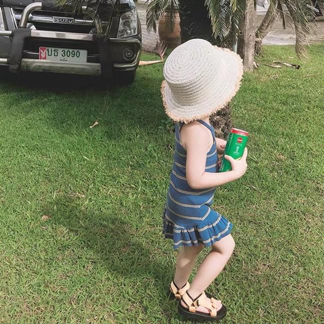 ชุดเดรสสายเดี่ยวเด็กหญิง ชุดกระโปรงเด็ก ลายทาง ปลายระบาย ผ้าฝ้าย #40311 - รูปที่ 2