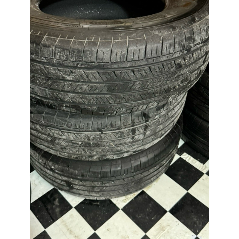 245/70R16 Goodyear ปี 22 ดอกสวยมาก