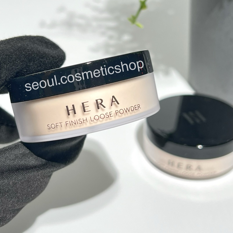 (แป้งฝุ่น Mini 6 g : exp 2027 ) Hera Soft Finish Loose Powder⁣